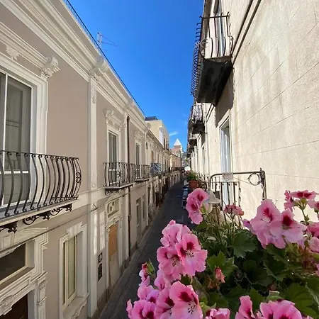 Casa Chiara 3* ליפארי