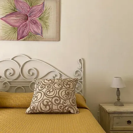 Casa Chiara Gæstehus Lipari (Isola Lipari)